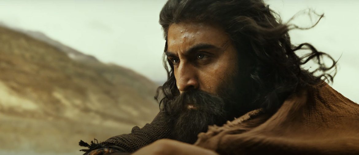 Ranbir Kapoor stars as father-son duo in Shamshera