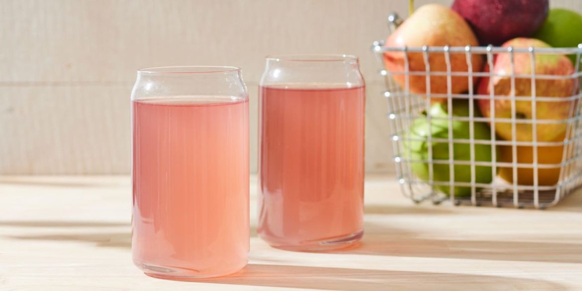 https://www.allrecipes.com/recipe/218977/fresh-homemade-apple-juice/