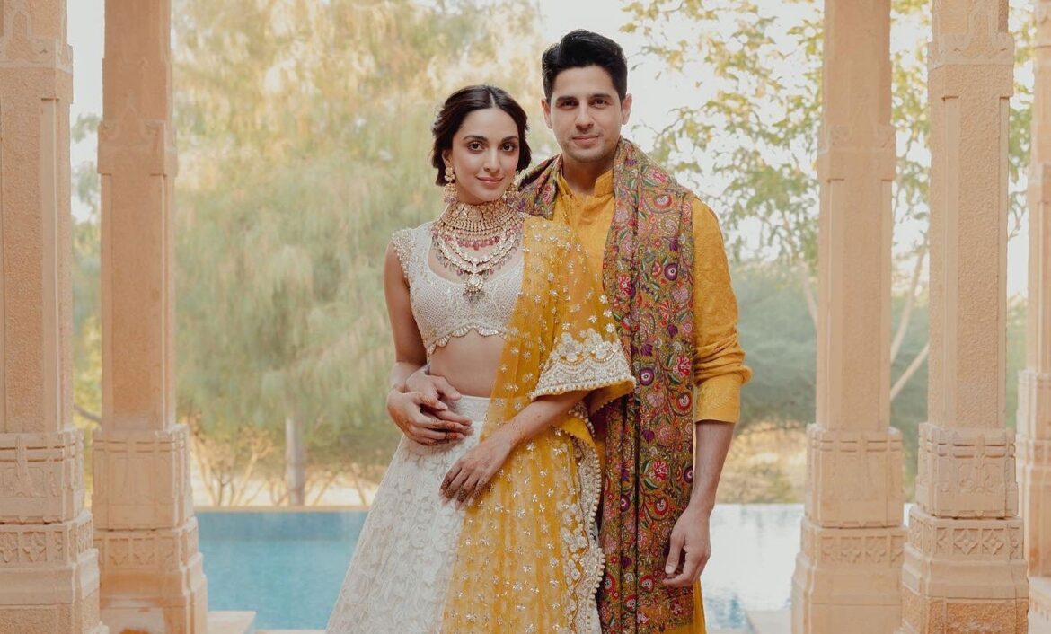 Sidharth, Kiara don colour-coordinated outfits for their Mehendi