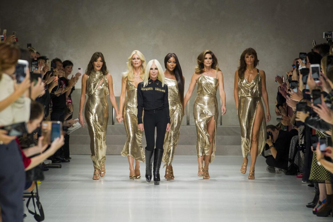 Revisit Versace's Iconic Supermodel Runway Moment | PORTER