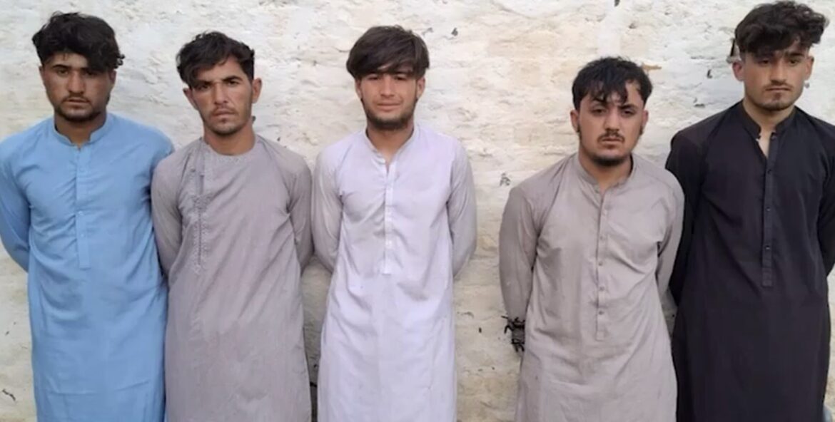 Suspected suicide bombers can be seen in this photo. — Screengrab via Reporter