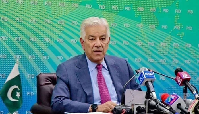 Asif says Pak-Afghan ties hinges on Kabul ending TTP support Defence Minister Khawaja Asif addresses a press conference in Islamabad. — PID/File