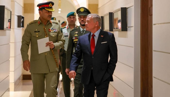 COAS holds defence, security talks with Jordan’s King Chief of Army Staff (COAS) Field Marshal Syed Asim Munir during his meeting with Jordans King Abdullah II ibn Al Hussein, October 27, 2025. — ISPR
