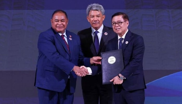 East Timor formally joins ASEAN as 11th member Timor-Lestes Foreign Minister Bendito Freitas, Malaysias Foreign Minister Mohamad Hasan and Thailands Foreign Minister Sihasak Phuangketkeow attend a ceremony for the accession of Timor-Leste to the ASEAN charter in Kuala Lumpur, Malaysia October 25, 2025. — Reuters