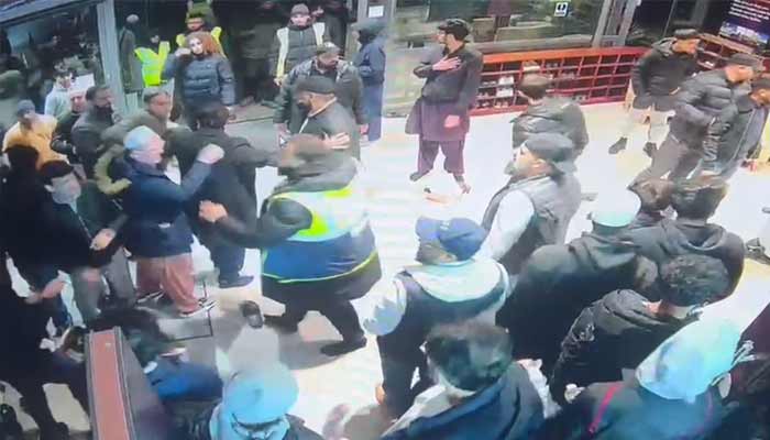 Fight breaks out at one of UK’s biggest mosques A brawl erupts at mosque in Hounslow, West London, England. — Screengrab via CCTV footage