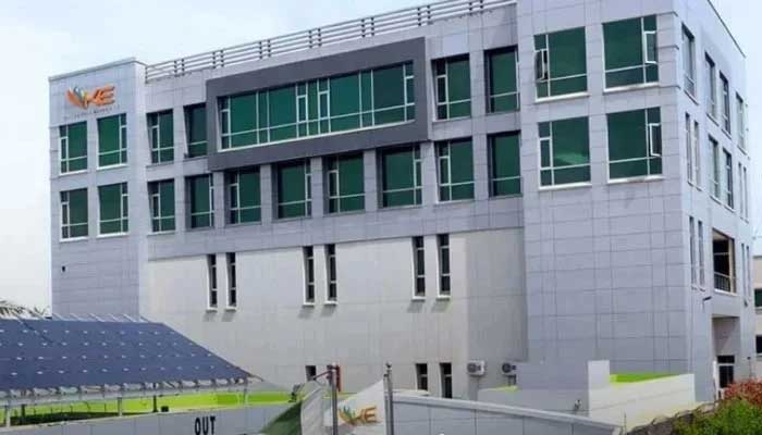 Nepra slashes K-Electric’s base tariff from Rs39.97 to Rs32 per A view of the K-Electric head office in Karachi. — K-Electric website/File