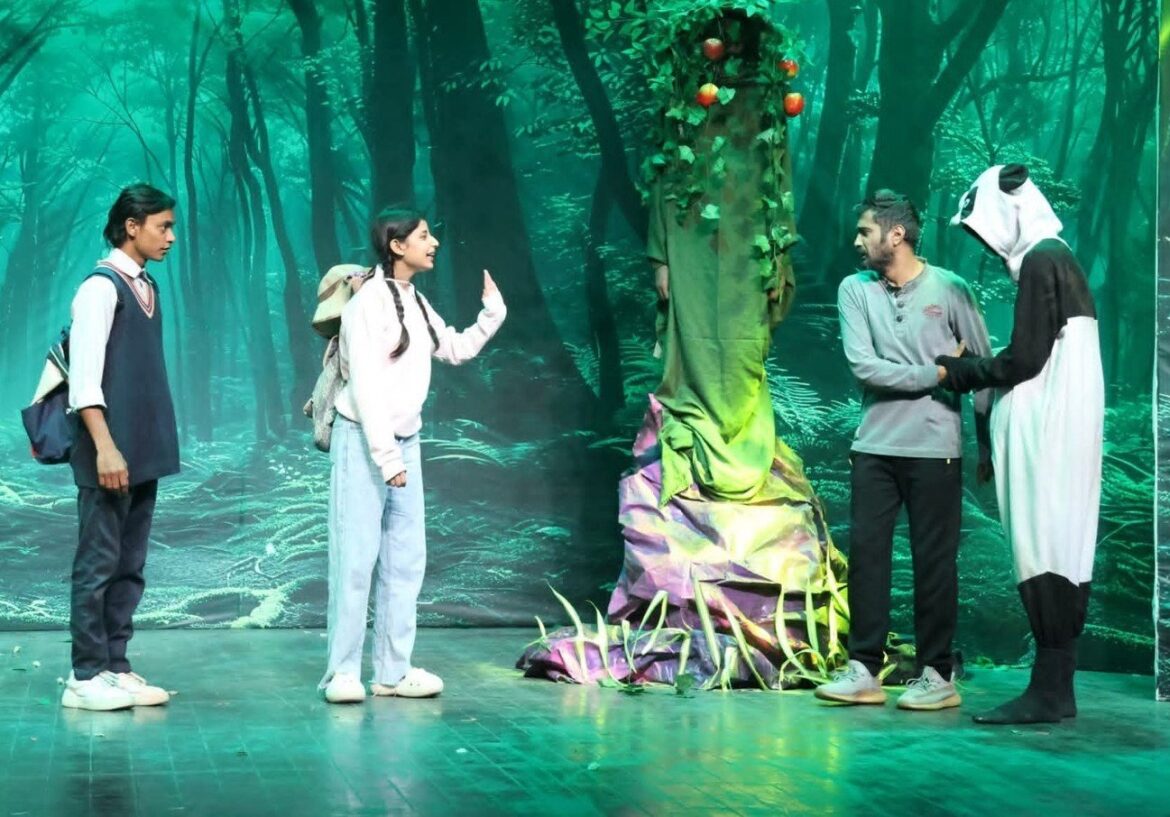 Children's play 'Treasure Hunt' steals the show at the World Culture Festival