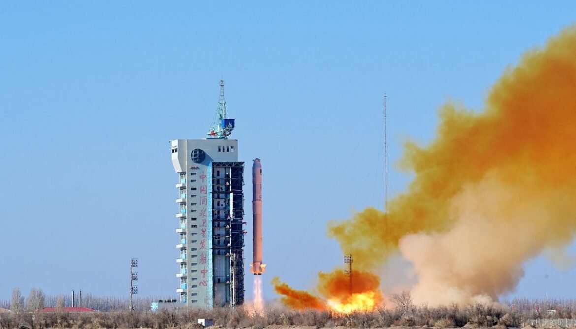 China expands space capabilities with AlSat-3B remote sensing satellite launch 