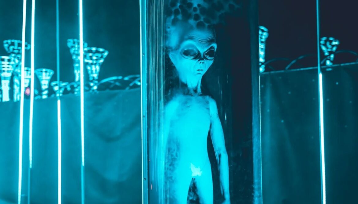 Four alien species recovered from crashed UFOs, Ex-CIA researcher claims