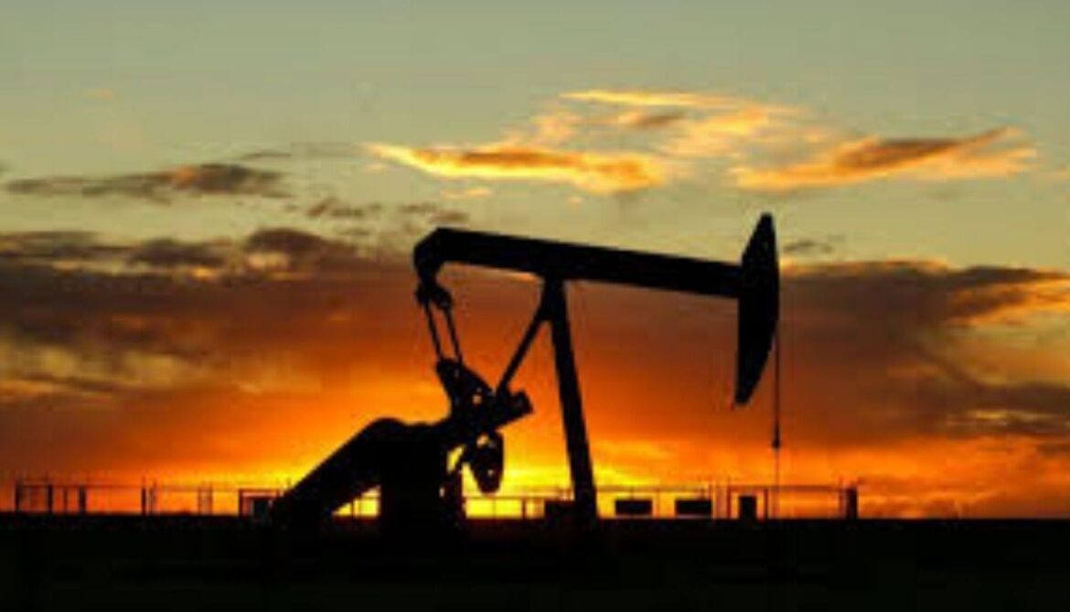  Oil prices rise as US-Iran firefight tests ‘fragile’ ceasefire in Hormuz strait